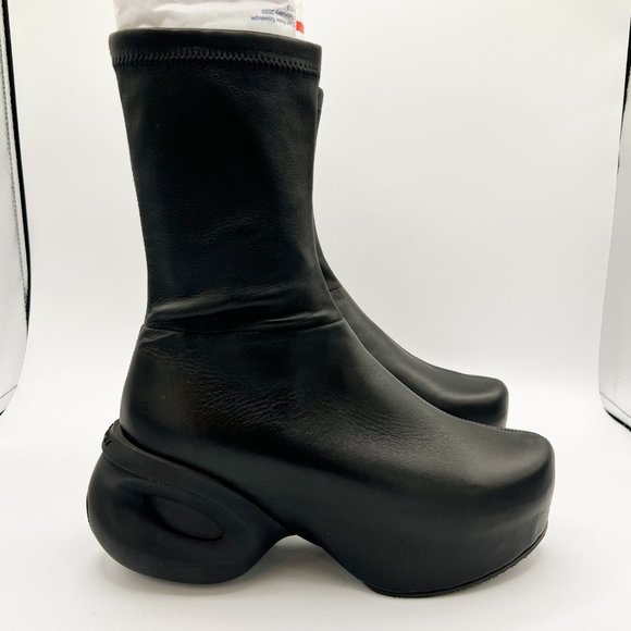 Givenchy G Clog Black Leather Ankle Boots - Size 36, Retail $1,295 - Picture 4 of 16